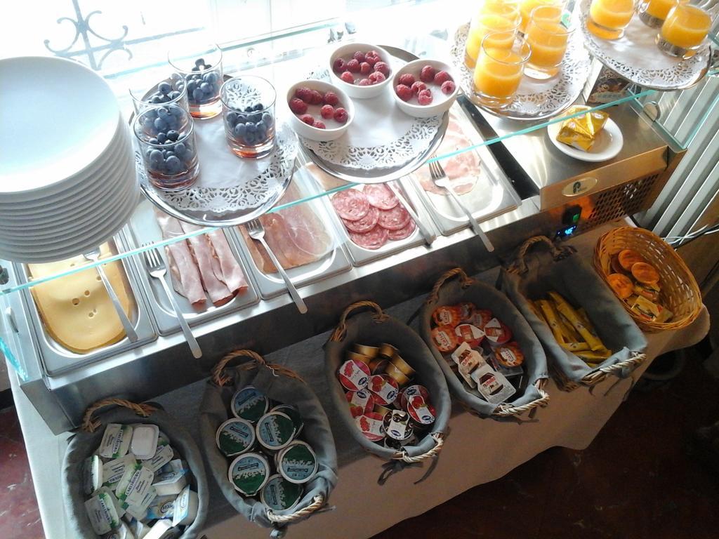 Arconaty Hotel Linter Ngoại thất bức ảnh